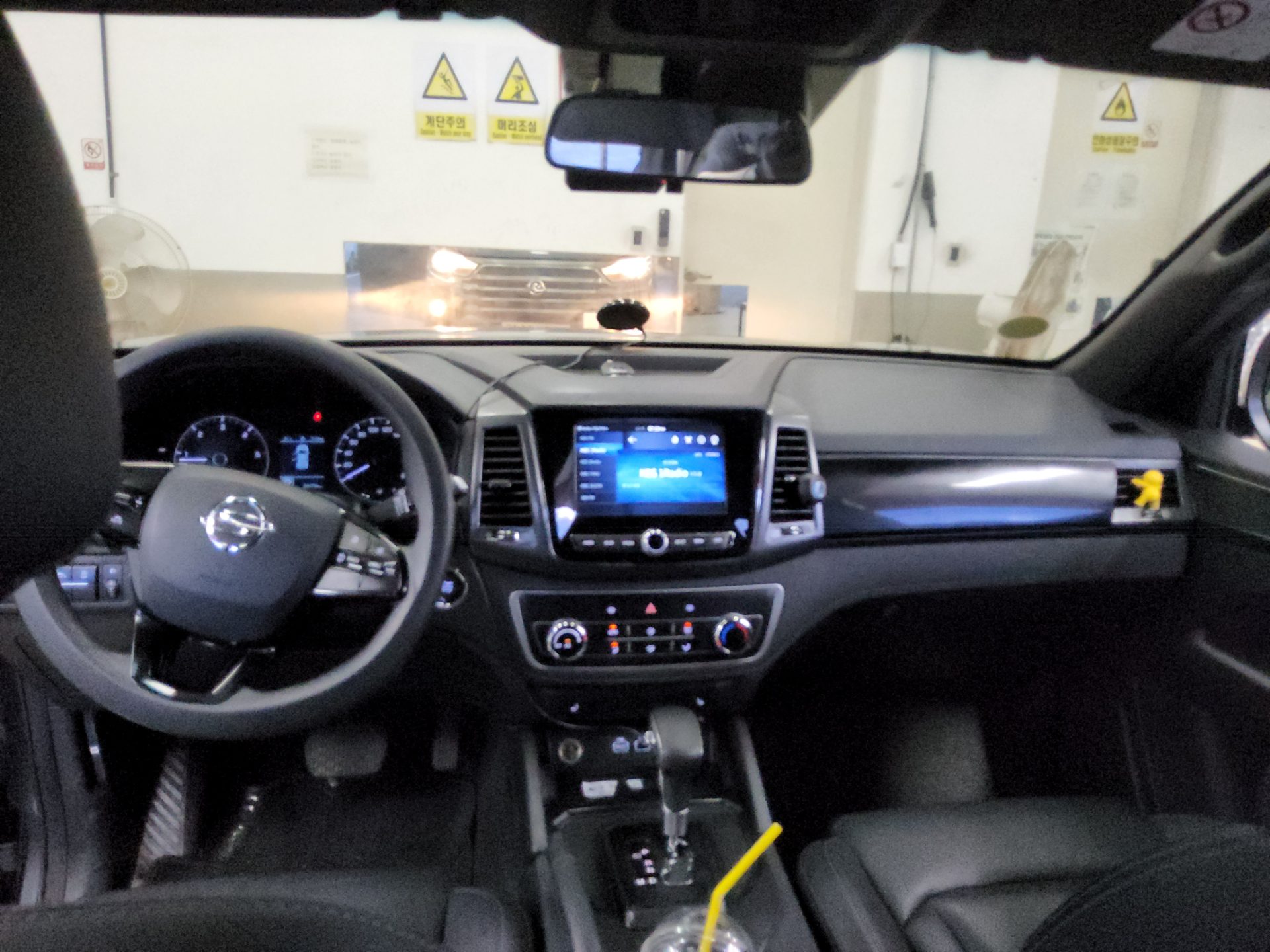 2022 - ssangyong rexton