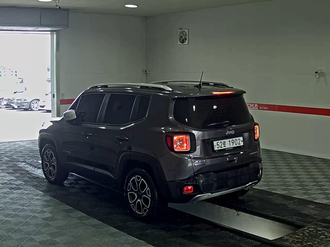 2018 - jeep renegade