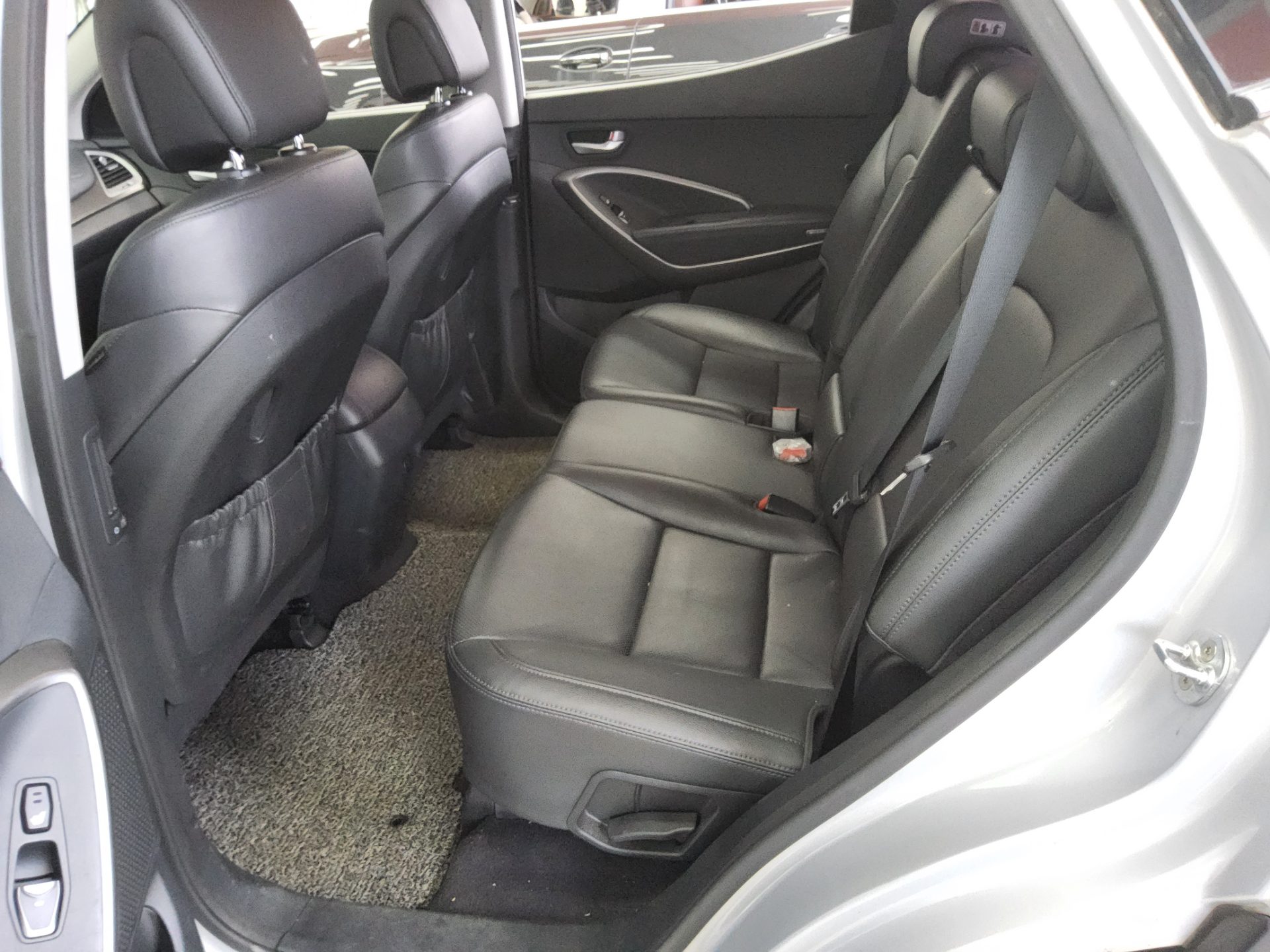 2017 - hyundai santa fe