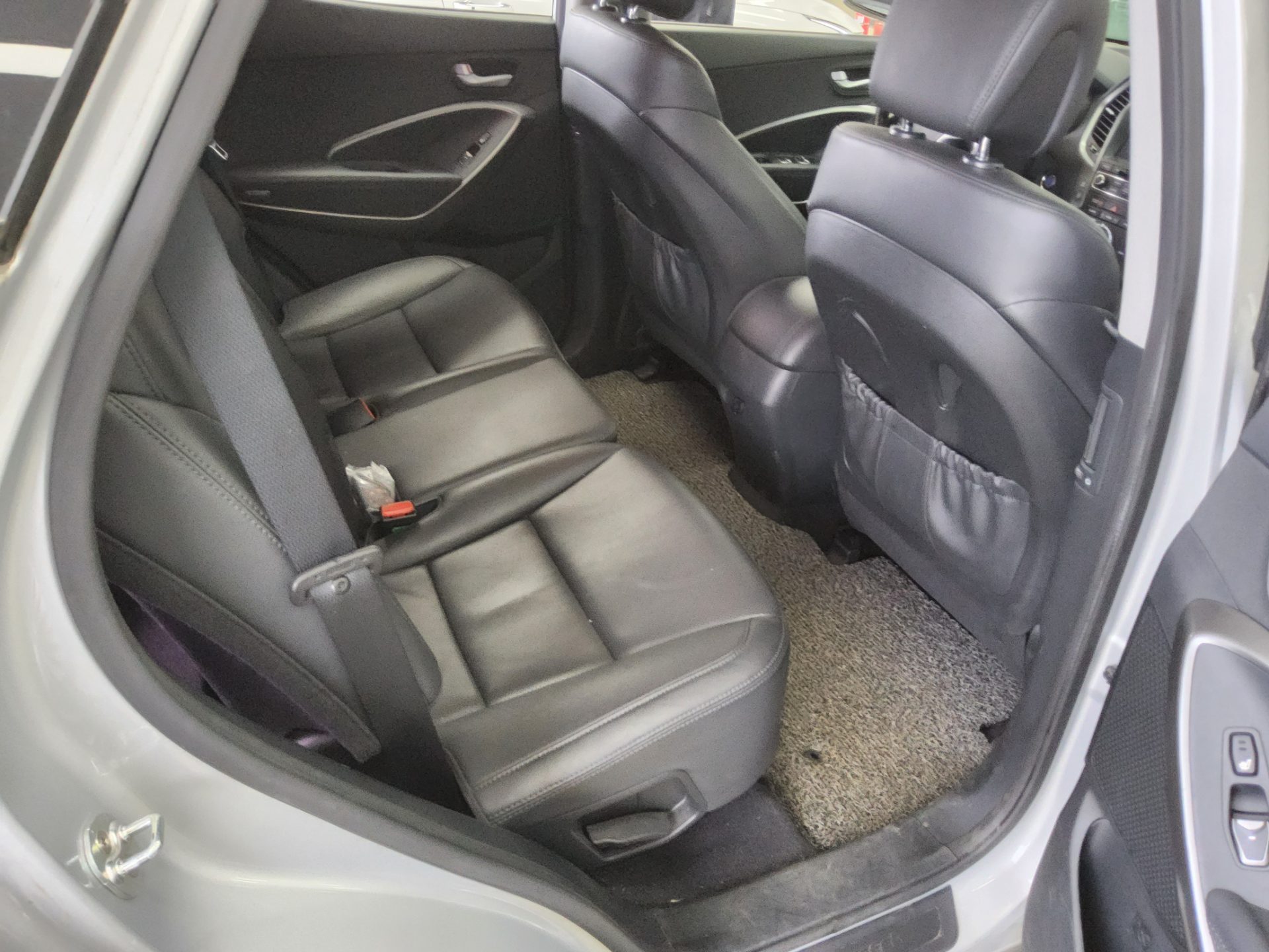 2017 - hyundai santa fe