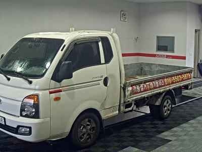 HYUNDAI PORTER II SUPER CAB EXTRA WHEELBASE