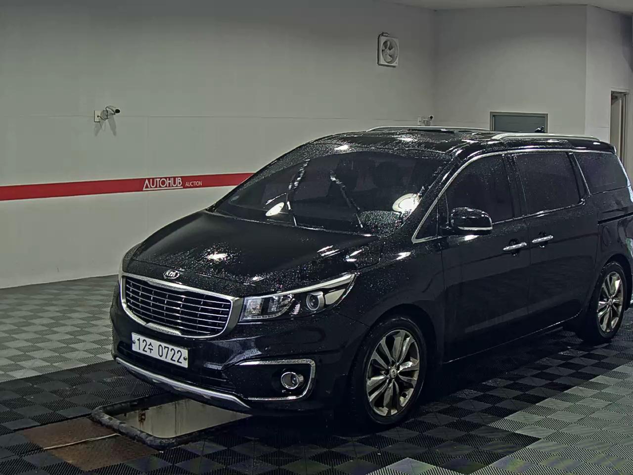 2016 - kia carnival
