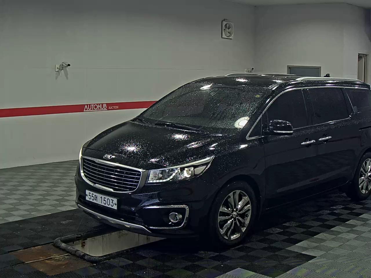 2017 - kia carnival