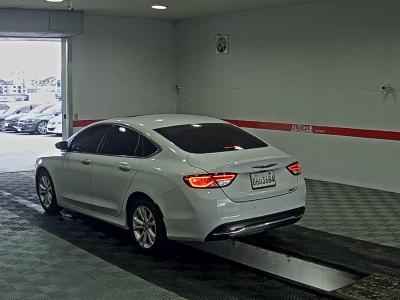 Chrysler 200 (2Nd Gen) 2.4 Limited 2015 2.4 limited