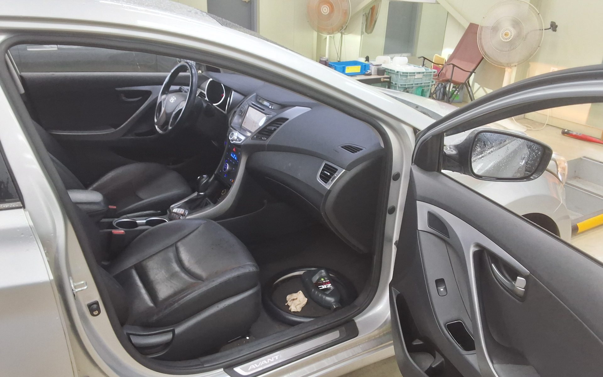 2016 - hyundai avante