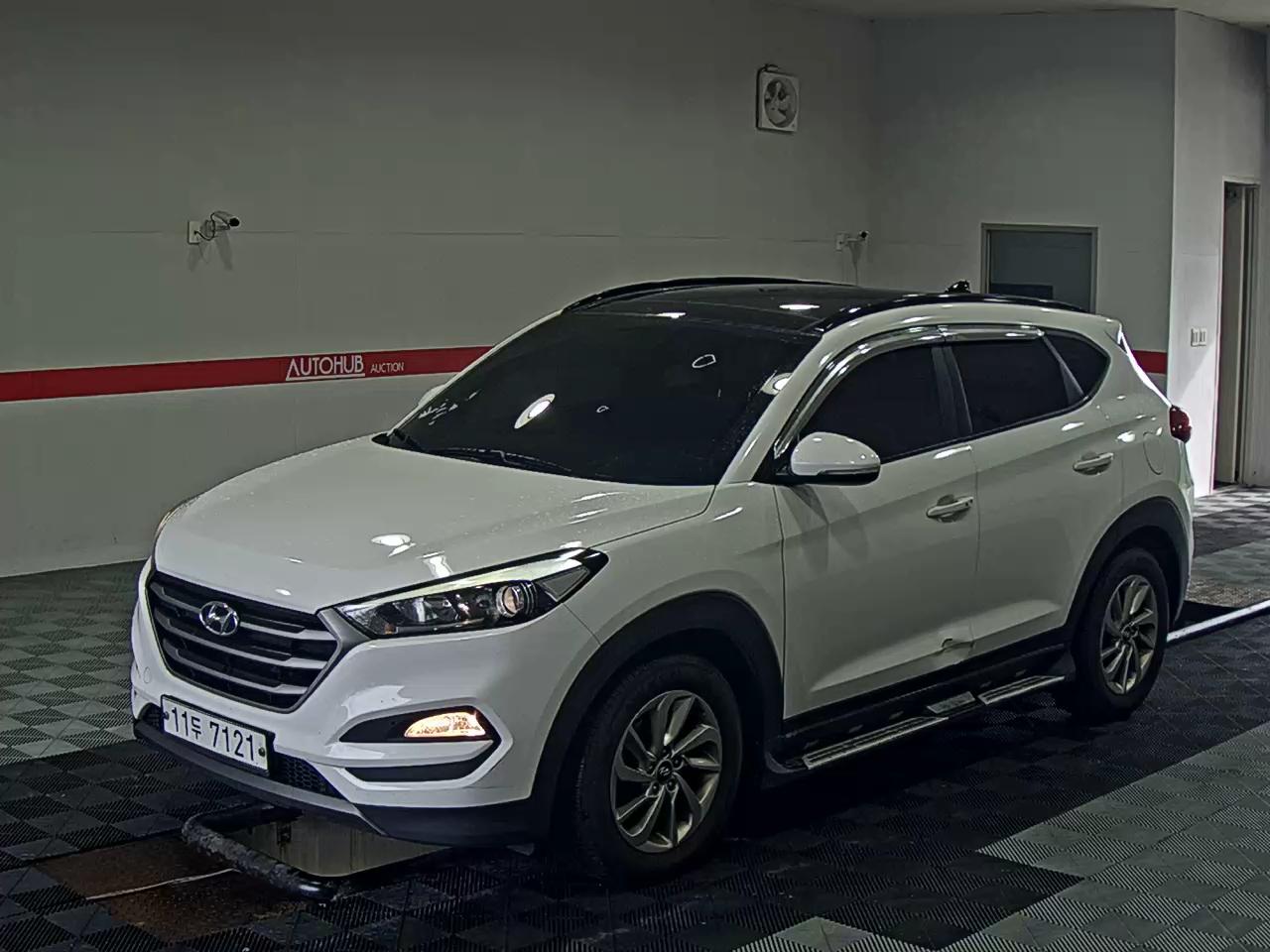 2016 - hyundai tucson