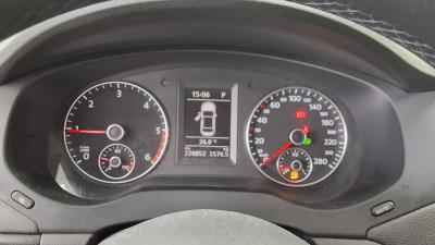 فولكس فاجن Jetta (6Th Gen) 2.0 Tdi 2011 2.0 tdi