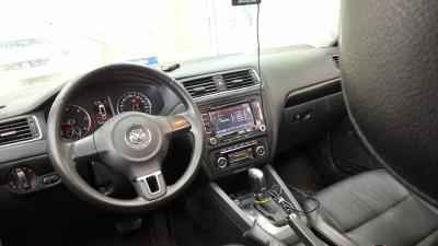 فولكس فاجن Jetta (6Th Gen) 2.0 Tdi 2011 2.0 tdi
