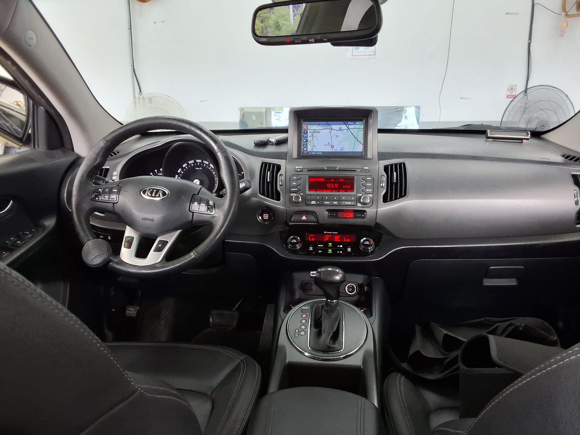 2012 - kia sportage