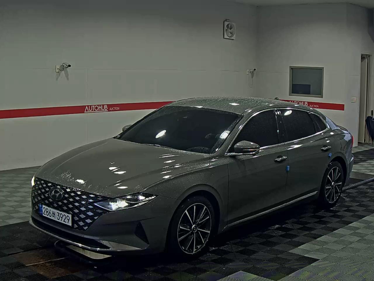 2022 - hyundai grandeur