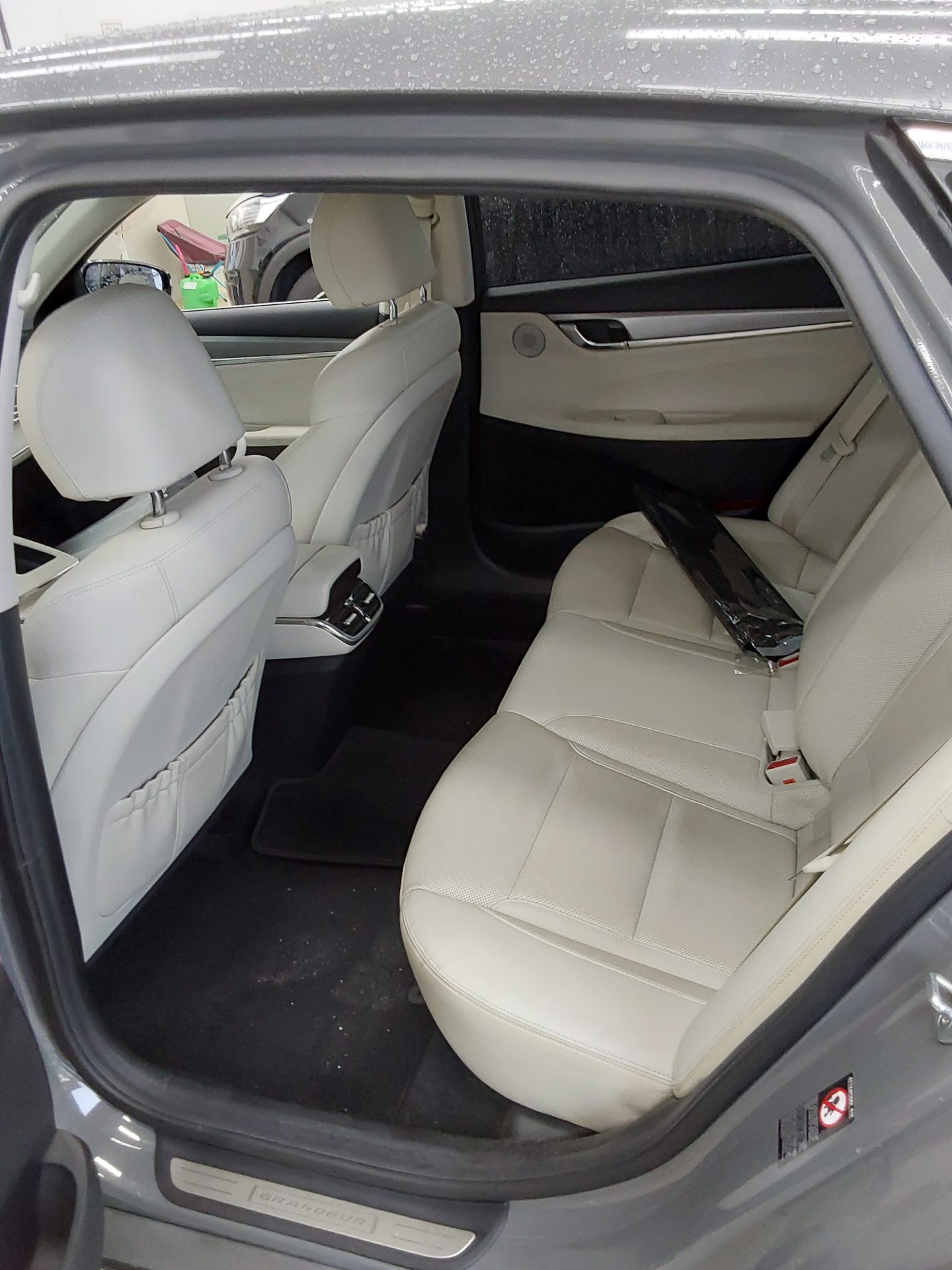 2022 - hyundai grandeur