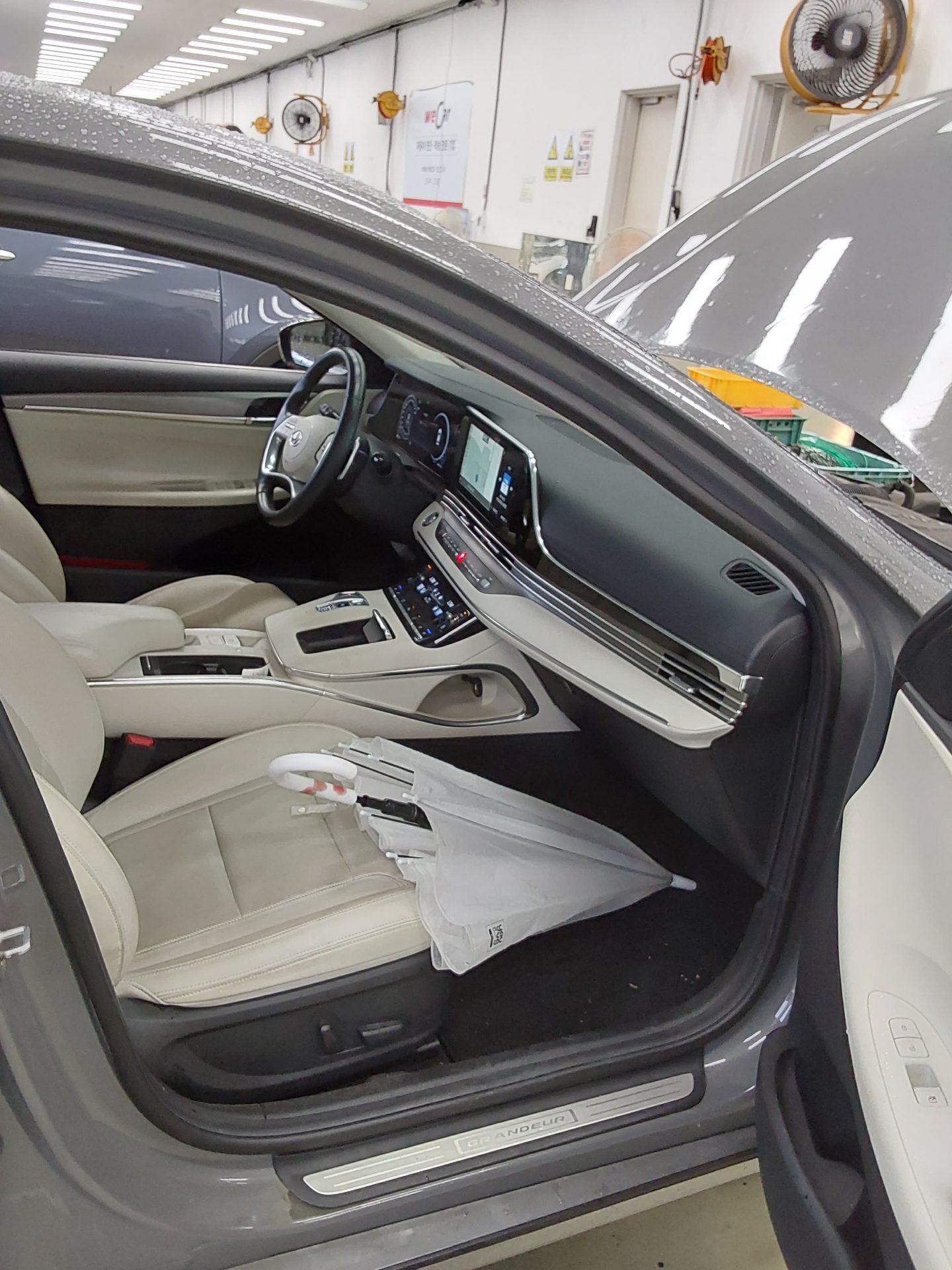 2022 - hyundai grandeur