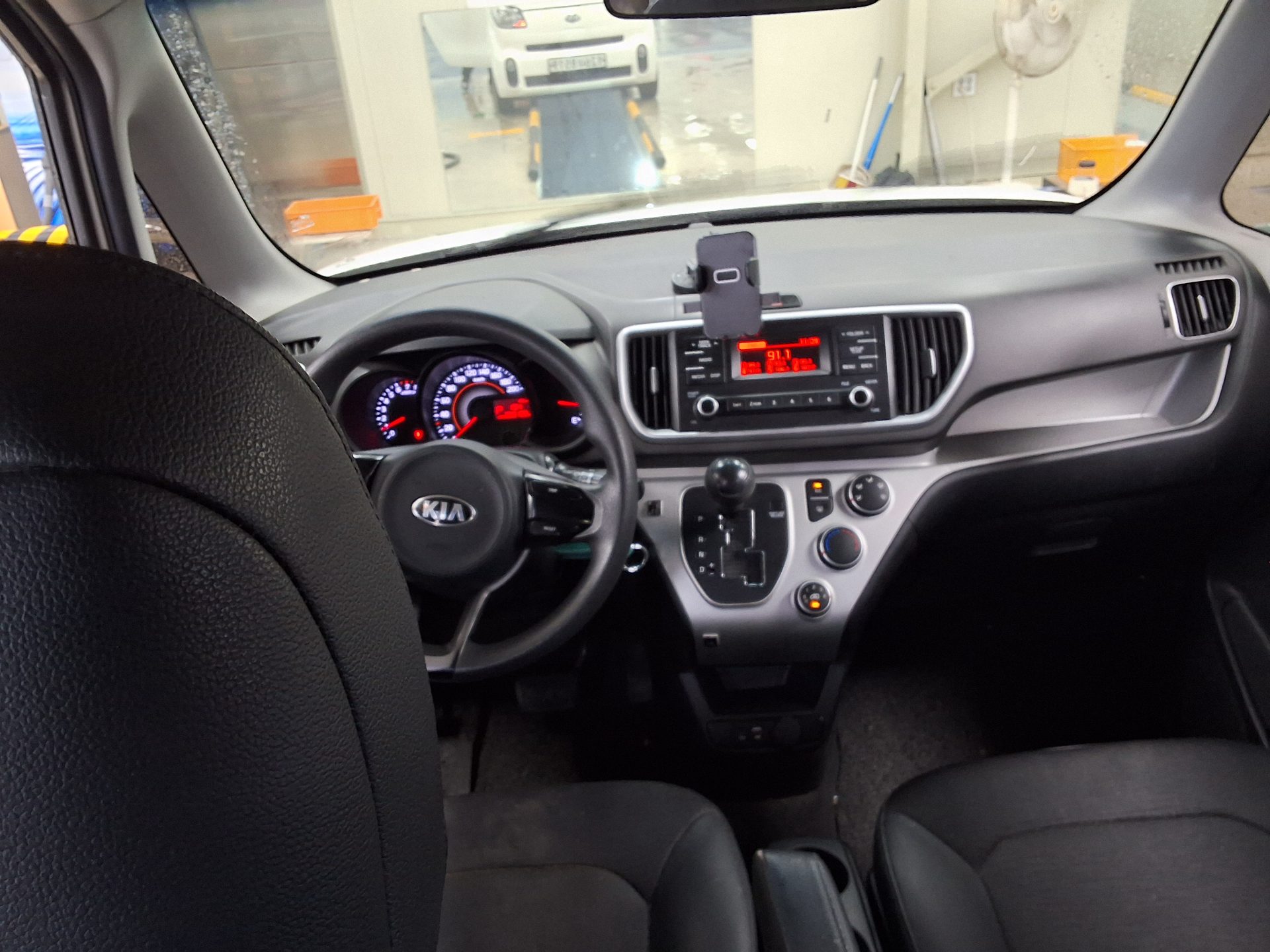 2019 - kia ray