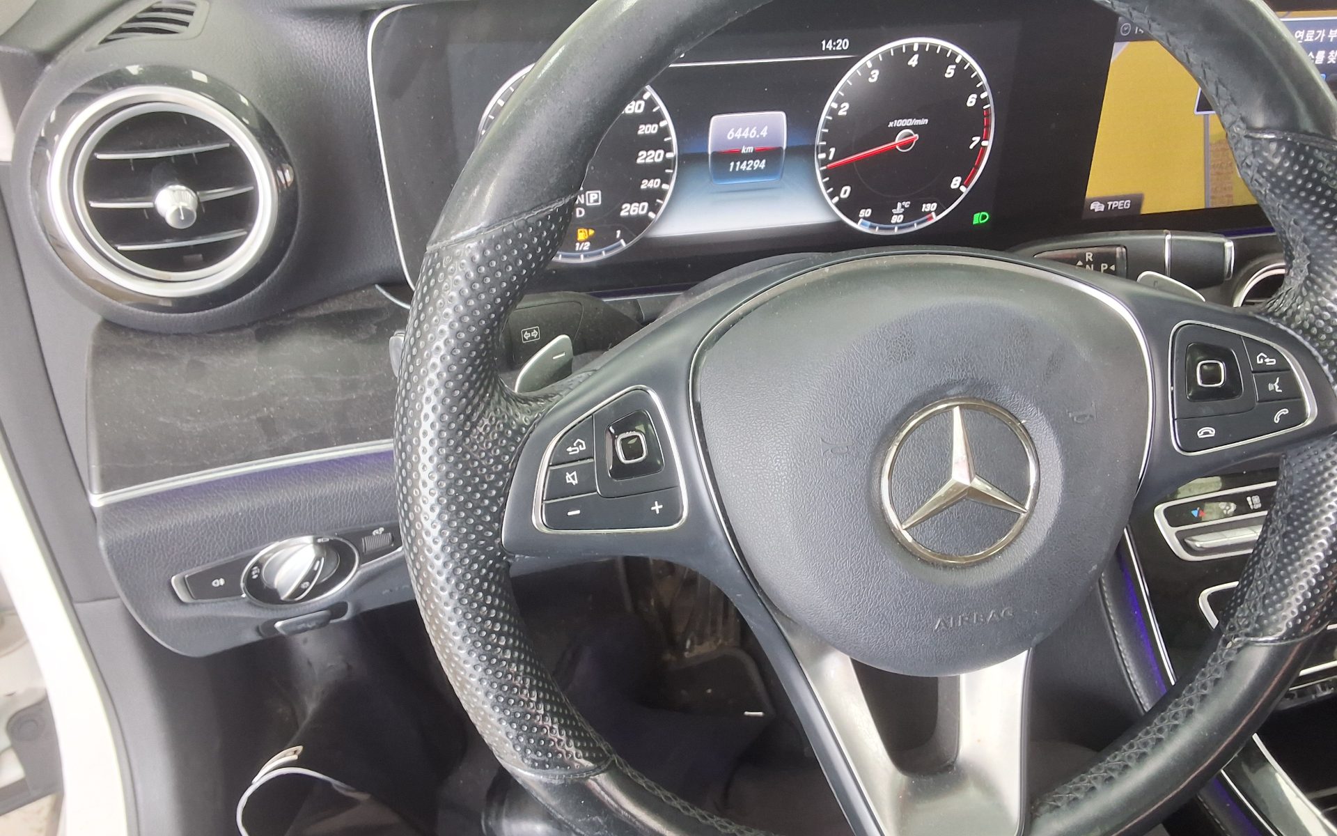 2017 - mercedes-benz e300