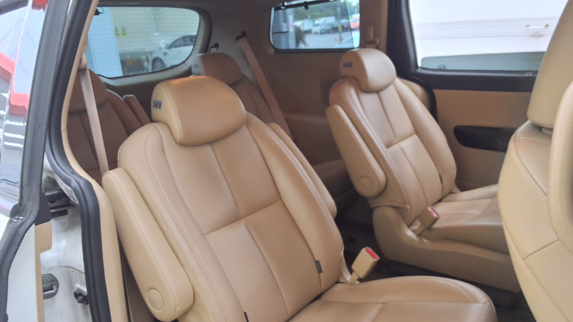 2019 - kia carnival