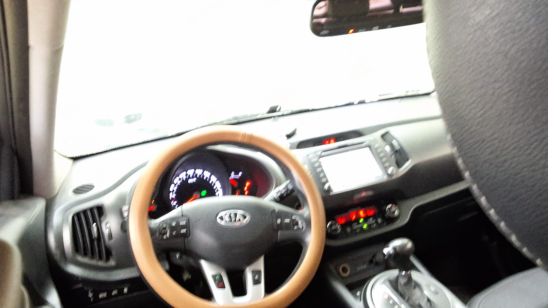 2012 - kia sportage
