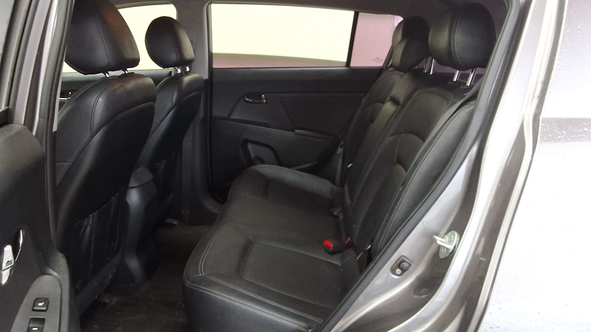 2012 - kia sportage