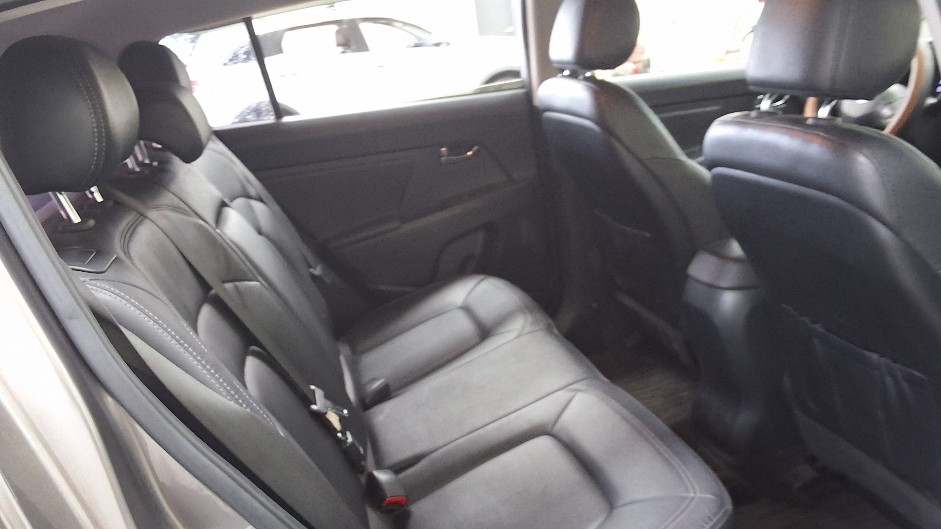 2012 - kia sportage