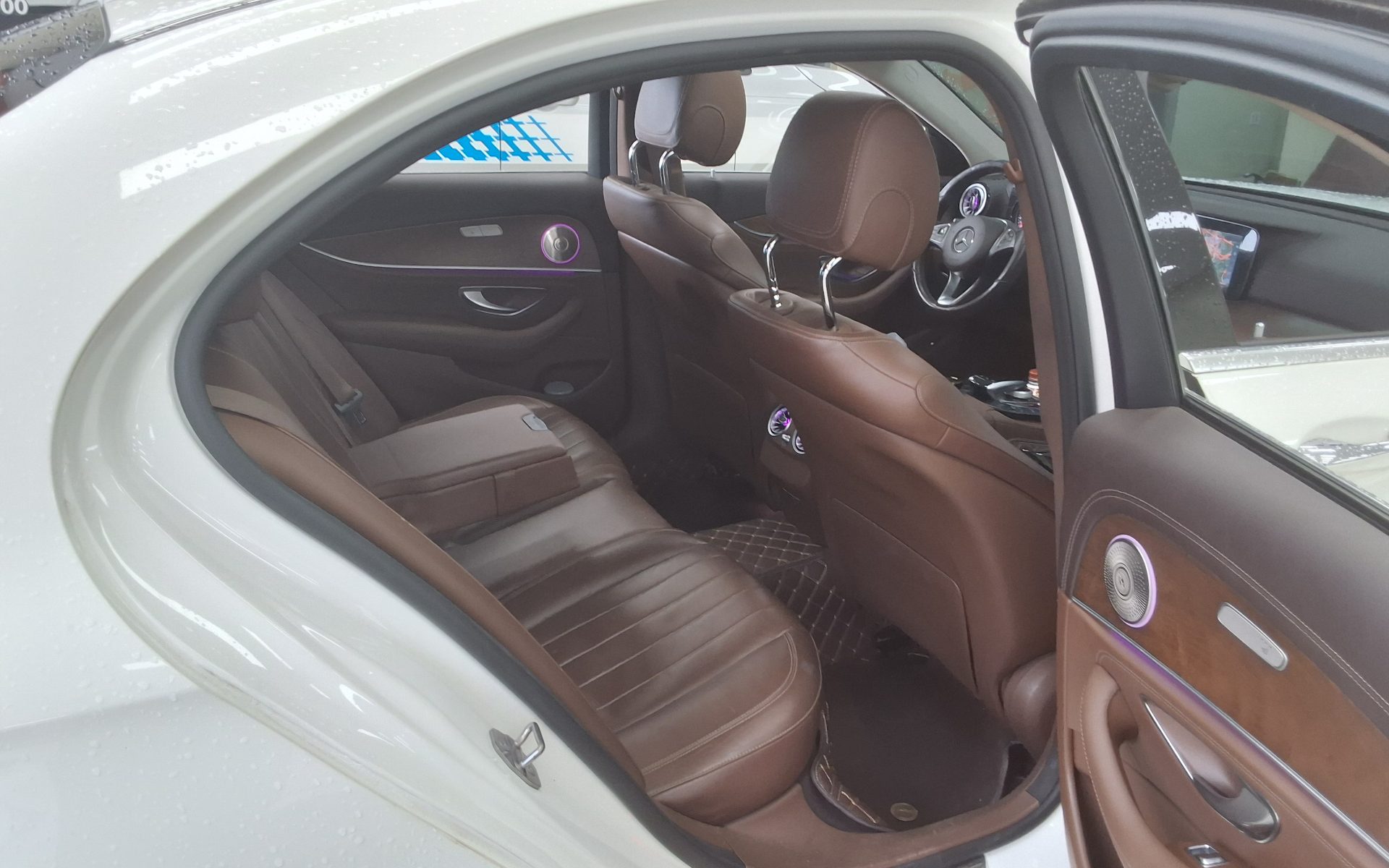 2017 - mercedes-benz e220d