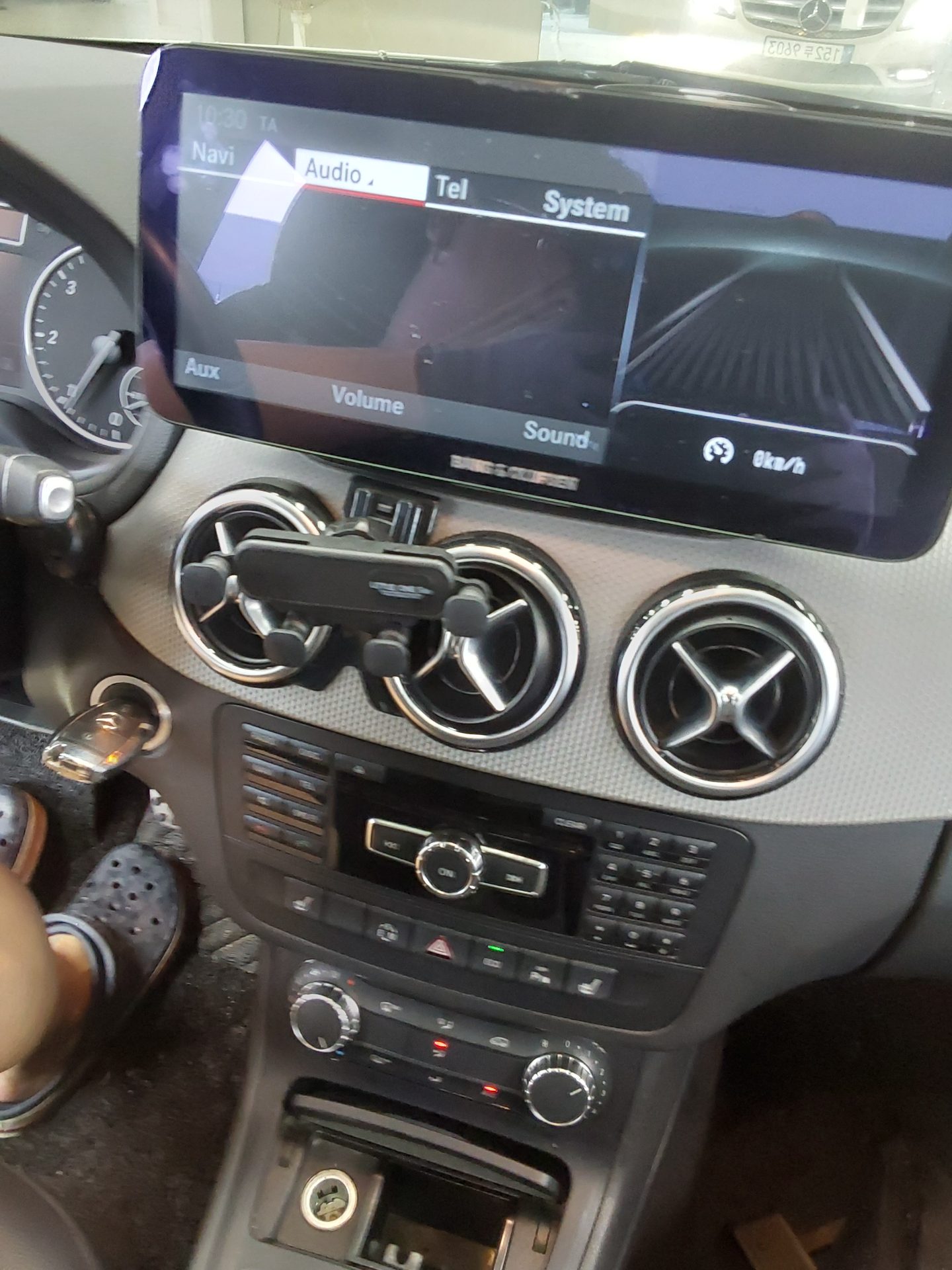 2013 - mercedes-benz b200