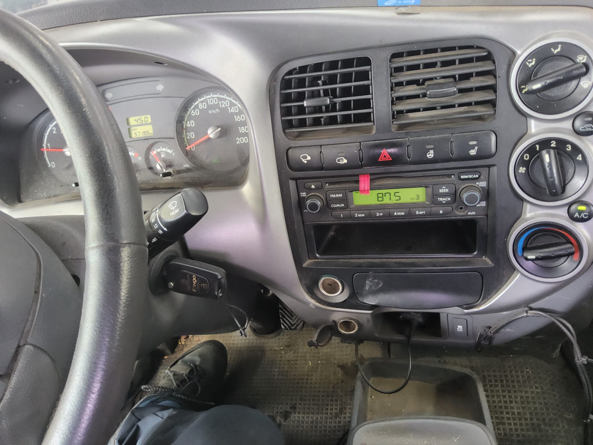 2016 - kia bongo