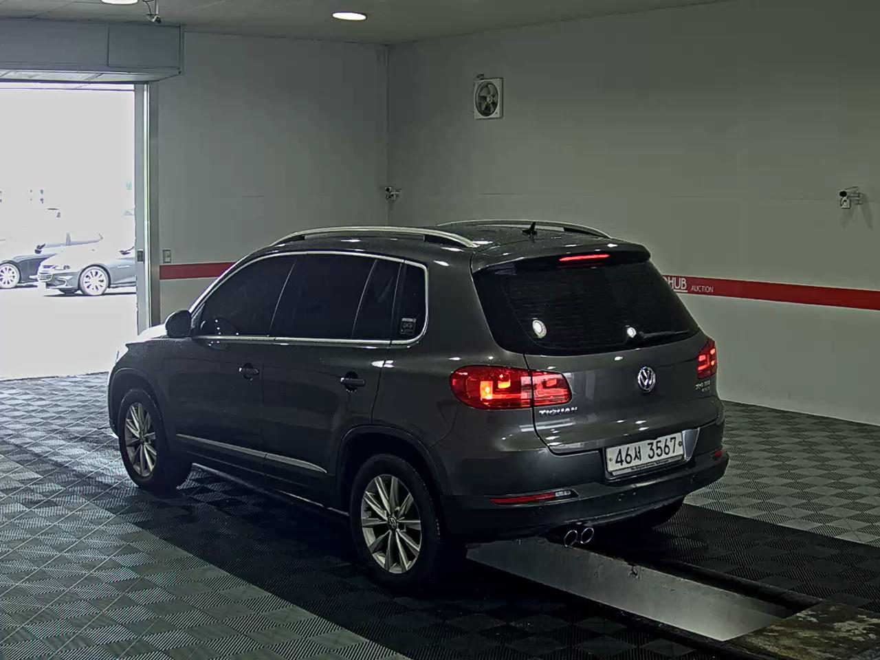 2015 - volkswagen tiguan