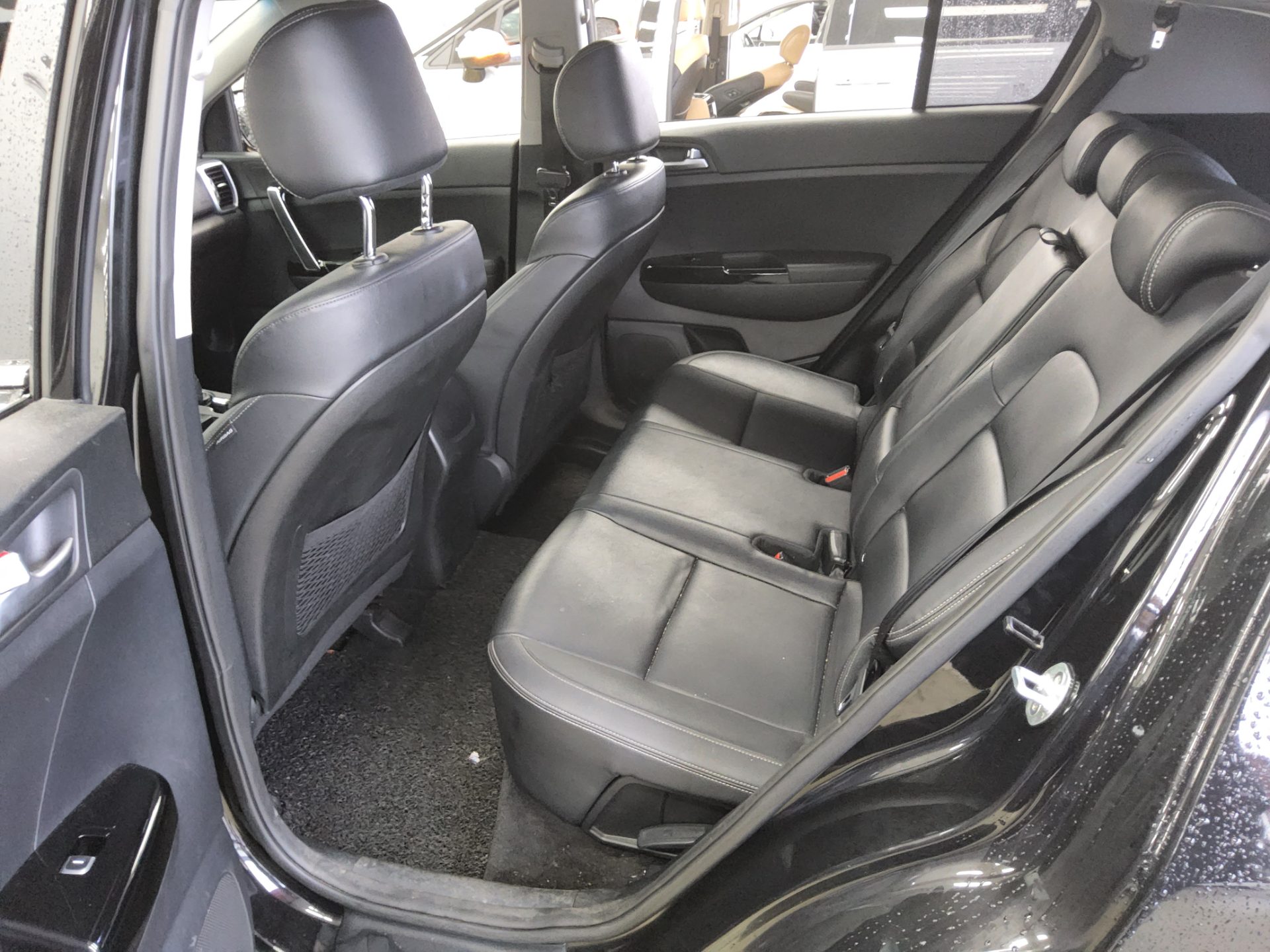 2016 - kia sportage