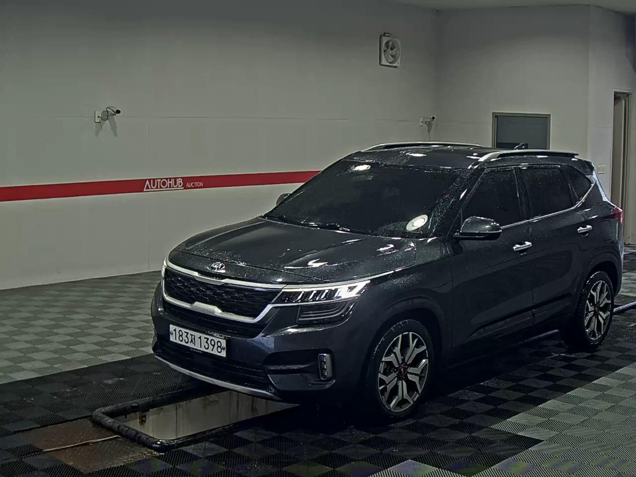2020 - kia seltos