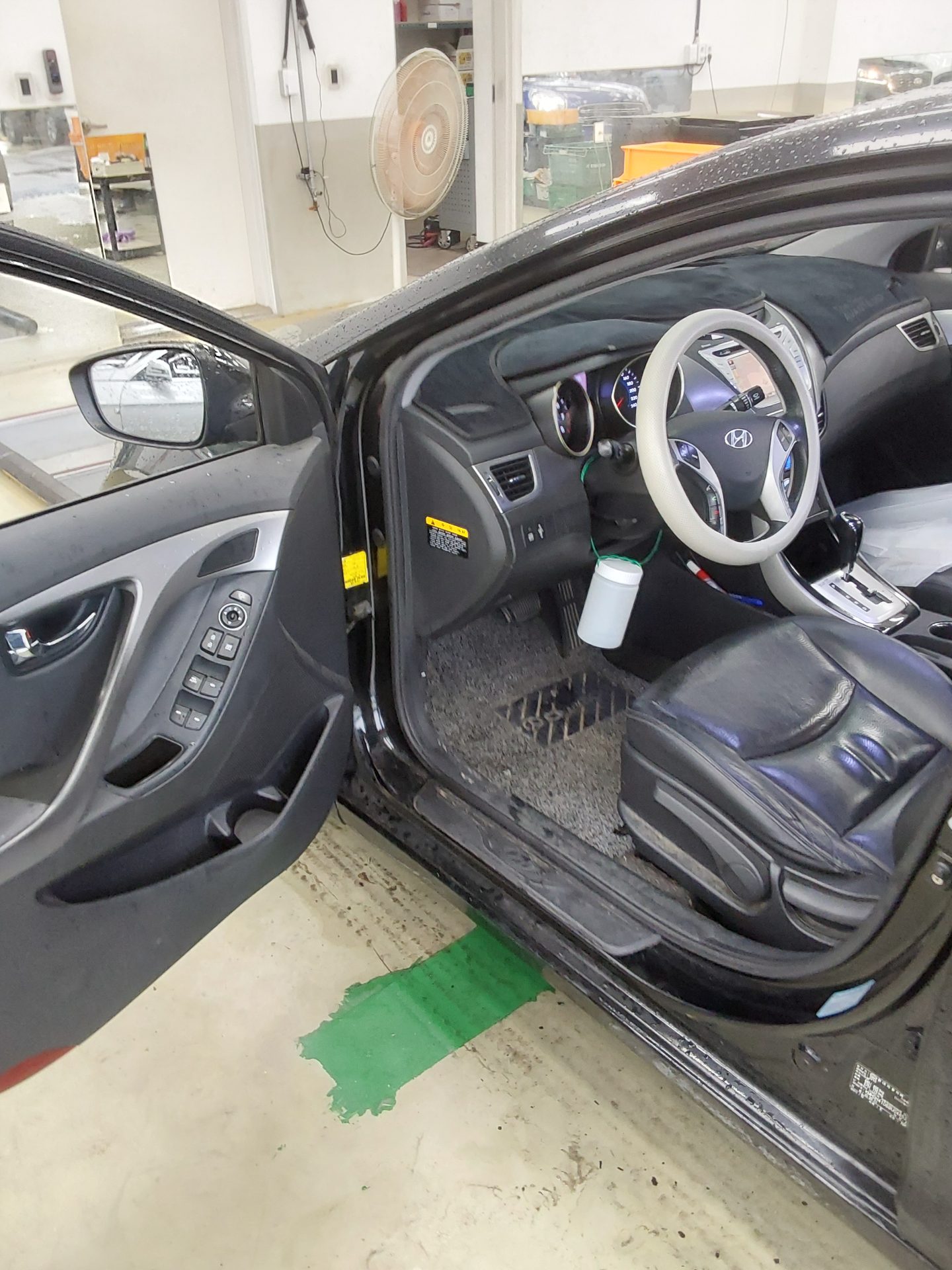 2011 - hyundai avante