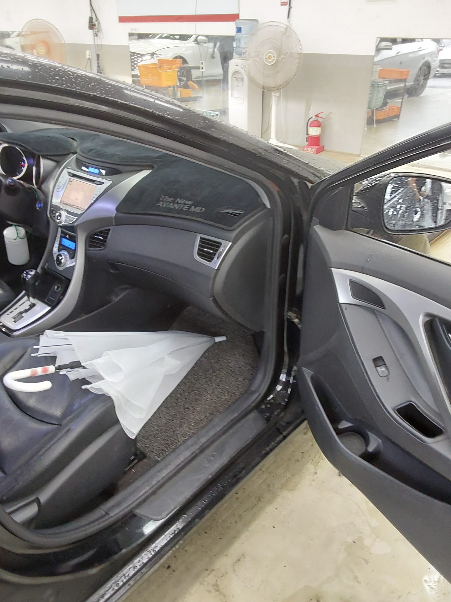2011 - hyundai avante
