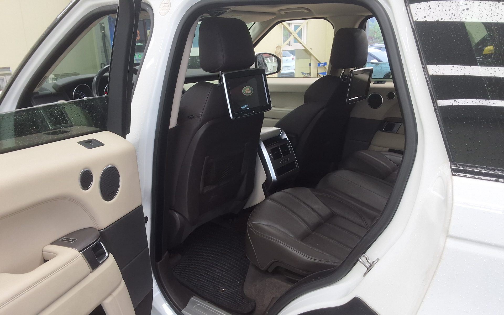 2015 - land rover range rover