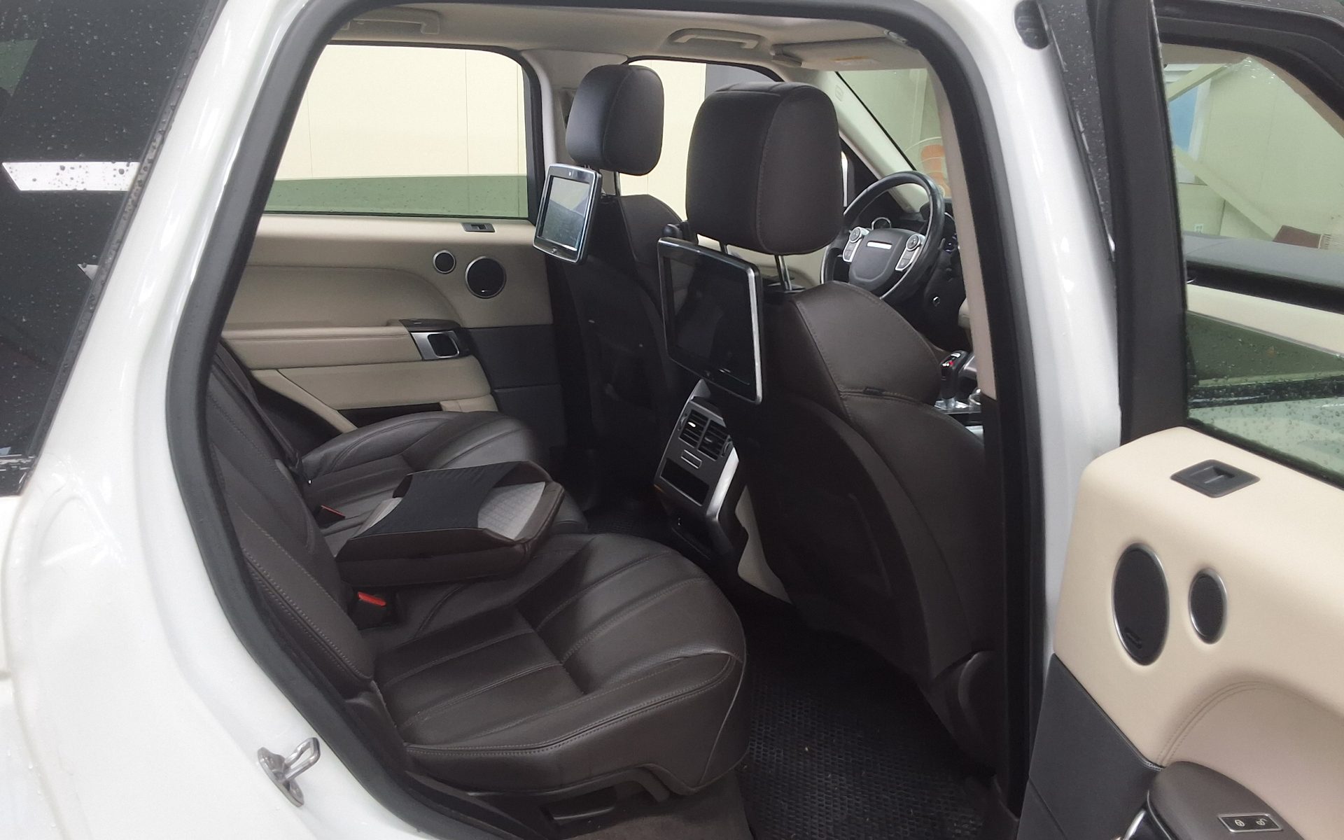 2015 - land rover range rover