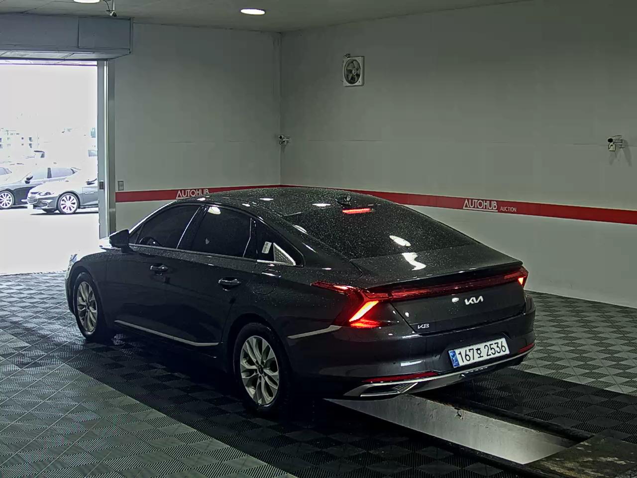 2023 - kia k8