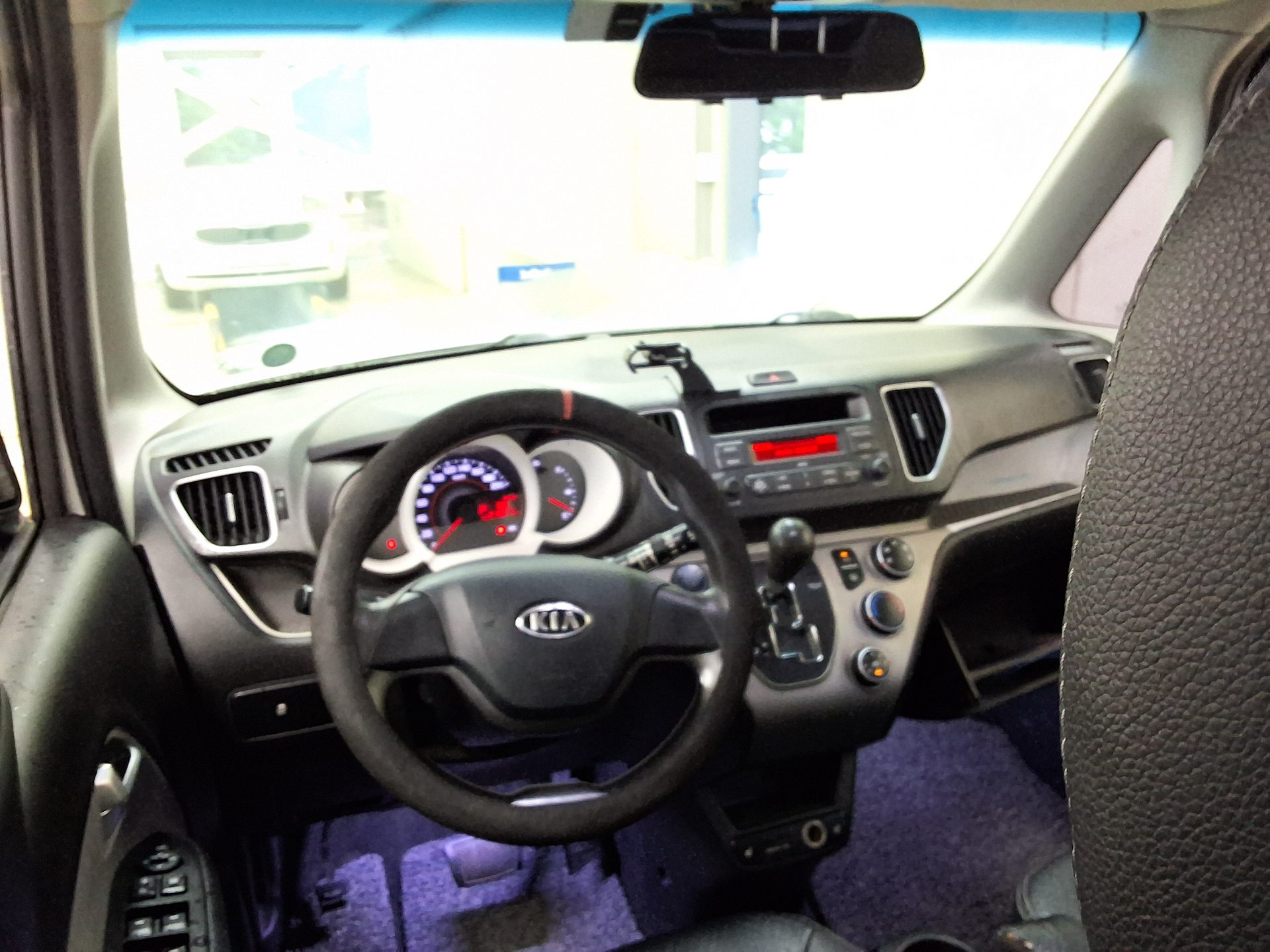 2012 - kia ray