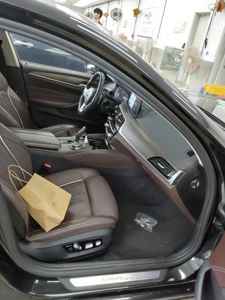بي إم دبليو 5 Series (7Th Gen) 530I فاخر Line Plus 2018 فاخر LINE PLUS