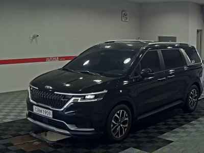KIA CARNIVAL (KA4)