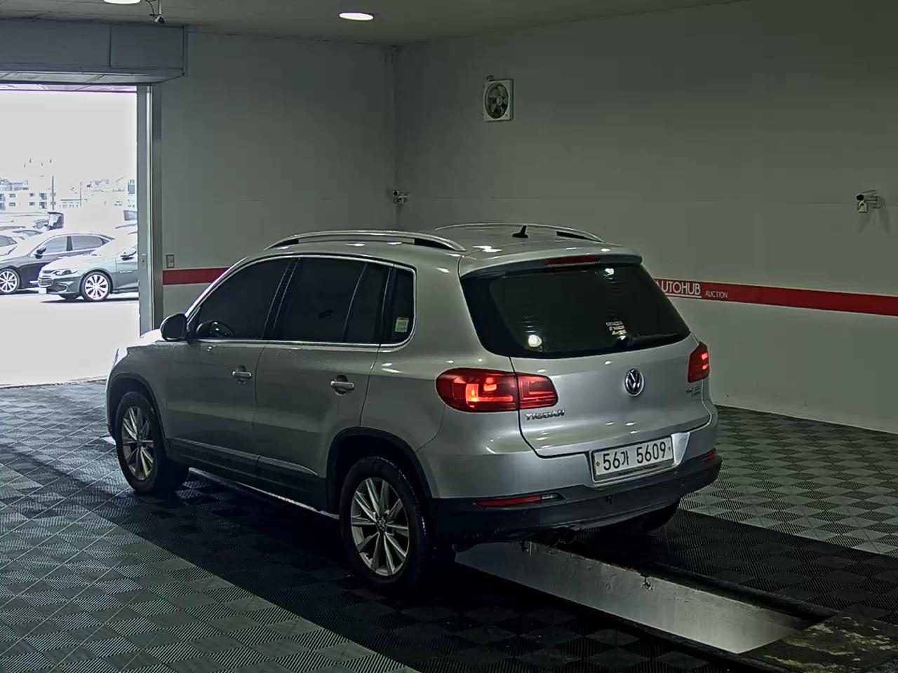 2014 - volkswagen tiguan
