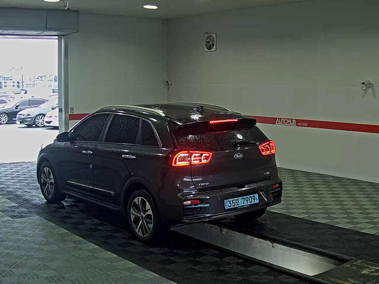 2019 - kia niro