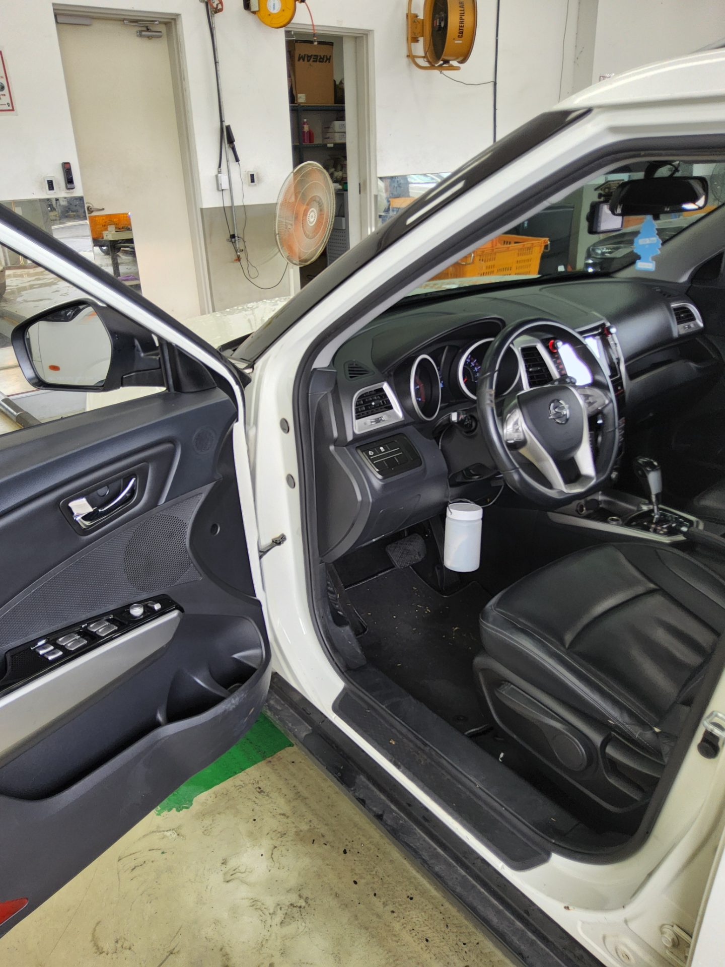 2016 - ssangyong tivoli