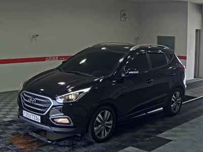 HYUNDAI TUCSON ix