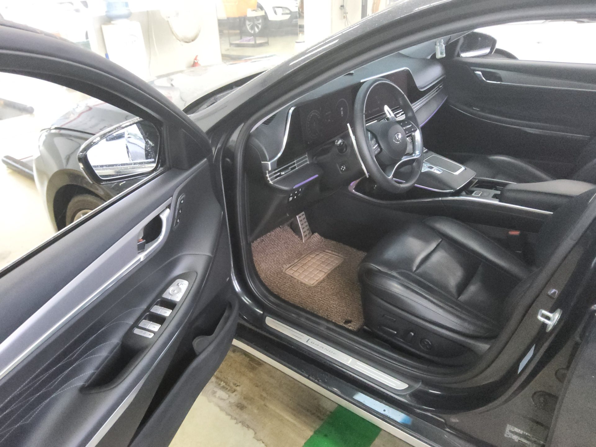 2021 - hyundai grandeur