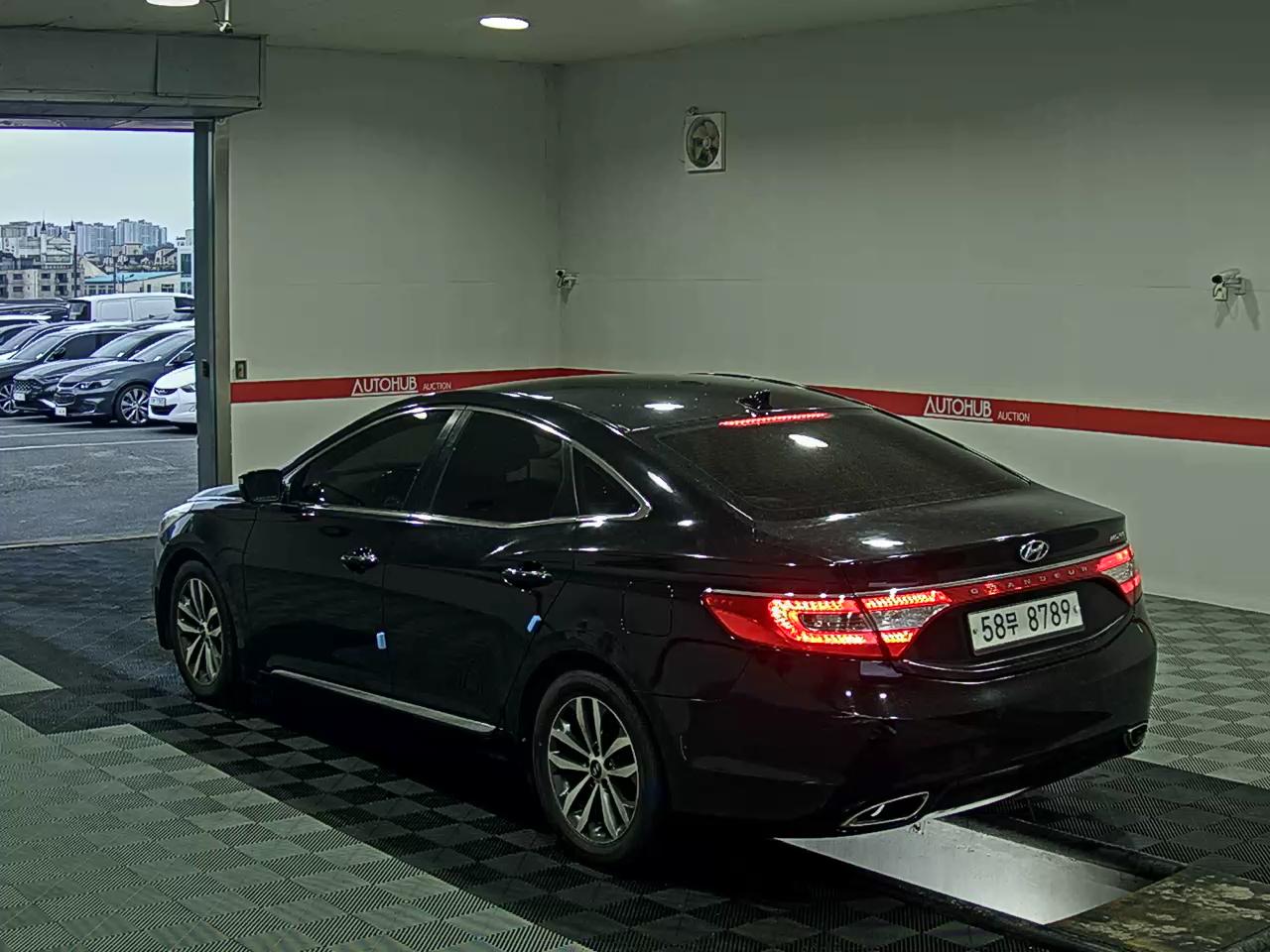 2012 - hyundai grandeur