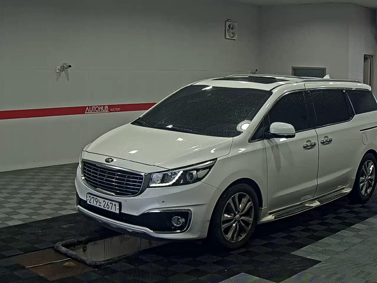 2018 - kia carnival