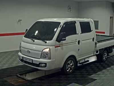 HYUNDAI PORTER II VGT DOUBLE CAB EXTRA WHEELBASE