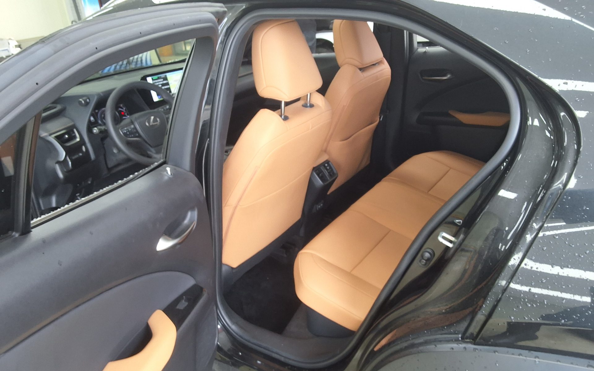 2024 - lexus ux 250h