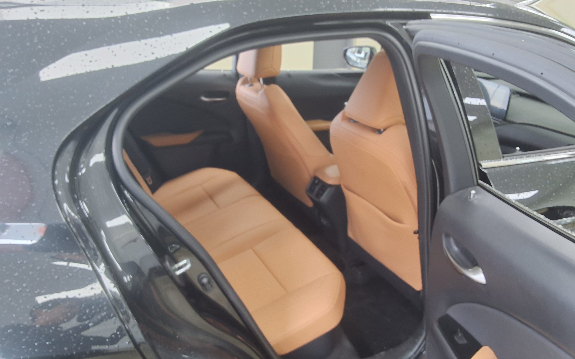 2024 - lexus ux 250h