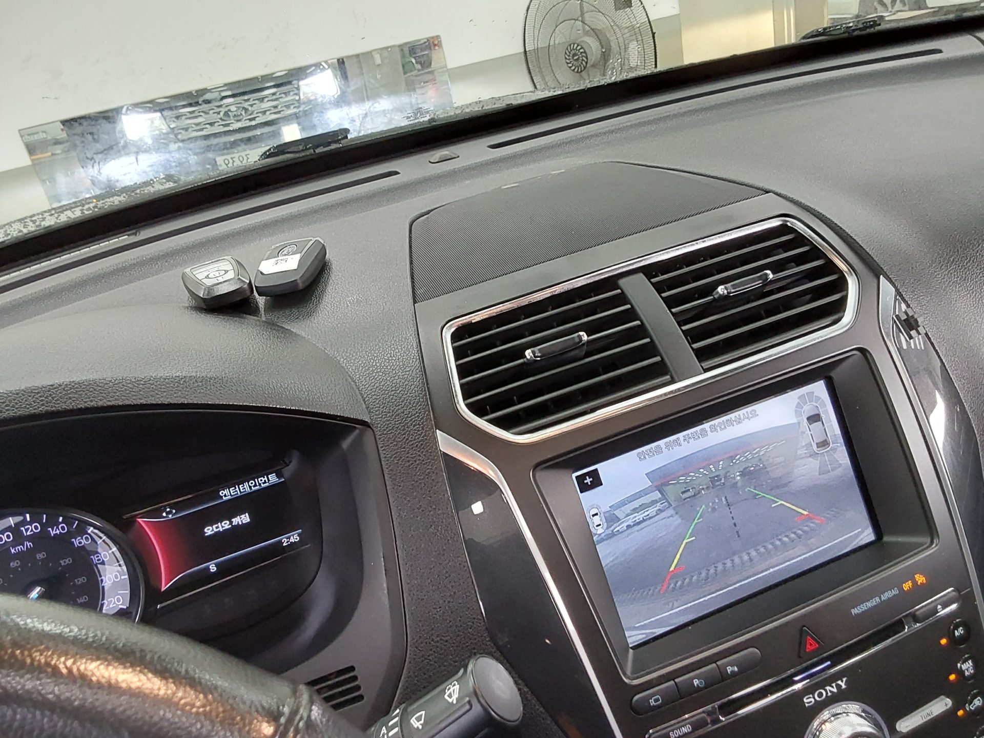 2018 - ford explorer