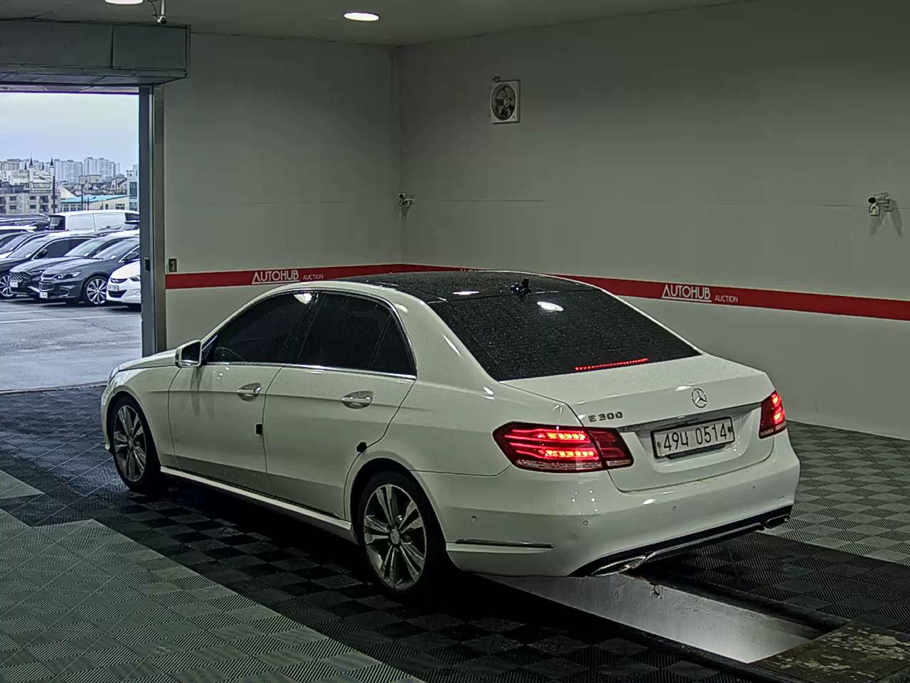 2014 - mercedes-benz e300