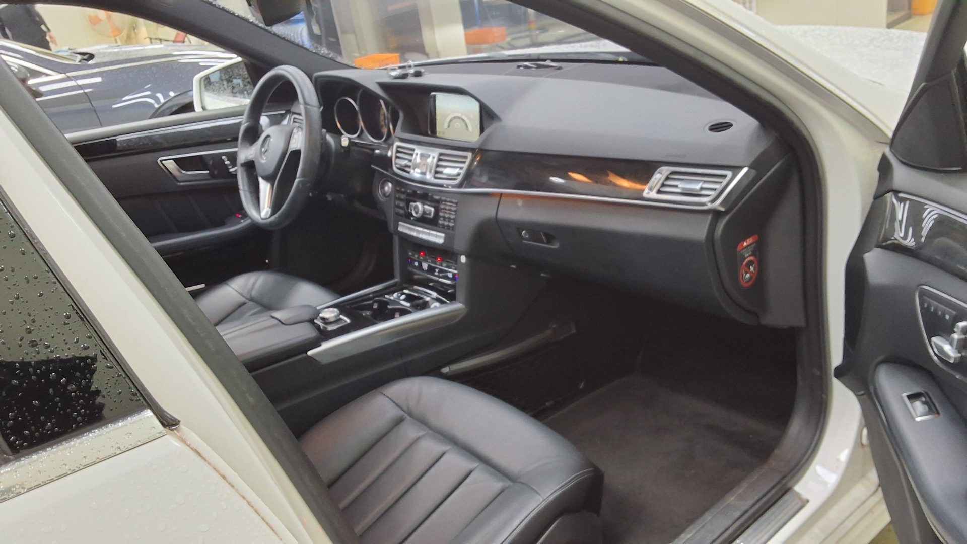 2014 - mercedes-benz e300