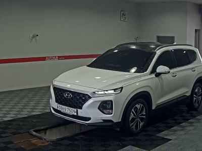 HYUNDAI SANTA FE ()